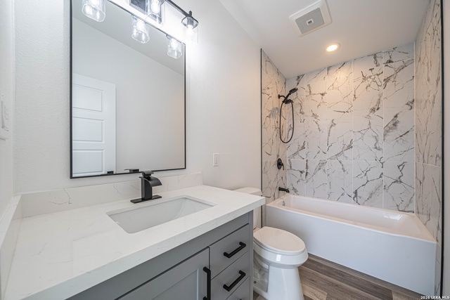 2617 Summit, New Braunfels, TX 78132