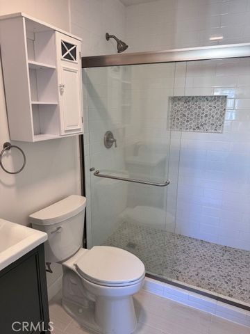 6838 Amestoy, Los Angeles, CA 91406