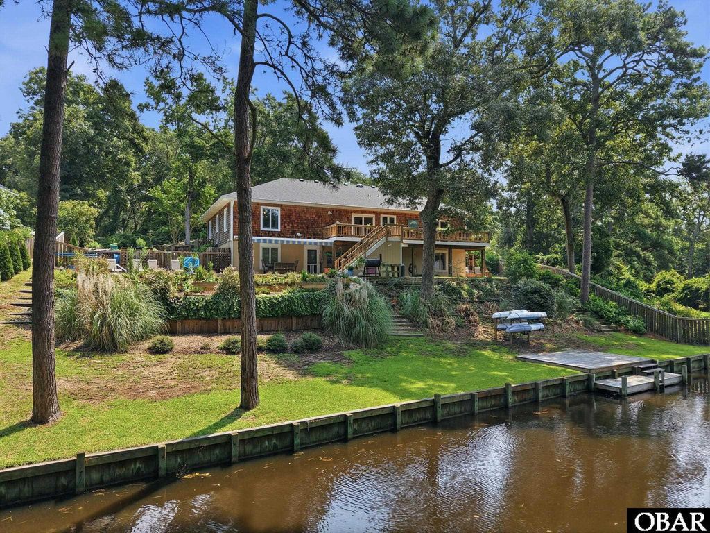 Image 56 of property listing at 3 Redbay Lane Lot 9R, Southern Shores, NC 27949
