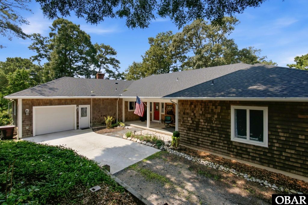 Image 61 of property listing at 3 Redbay Lane Lot 9R, Southern Shores, NC 27949