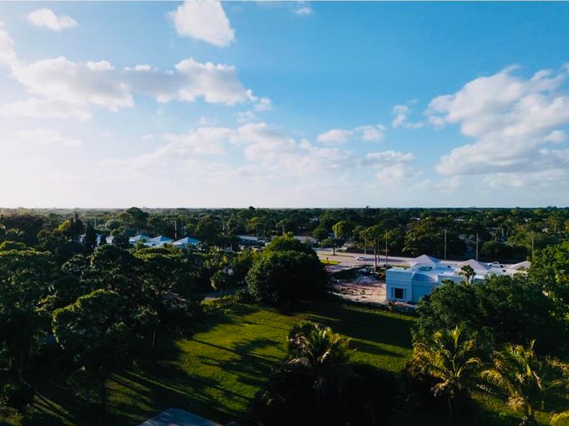 8895 N Bates Road, Palm Beach Gardens, FL 33418