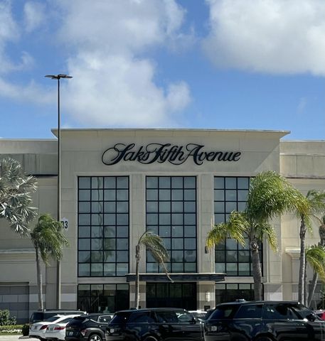 8895 N Bates Road, Palm Beach Gardens, FL 33418