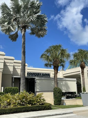 8895 N Bates Road, Palm Beach Gardens, FL 33418