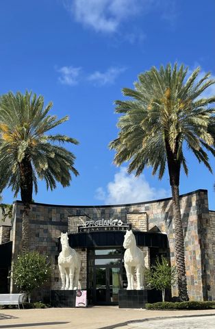 8895 N Bates Road, Palm Beach Gardens, FL 33418