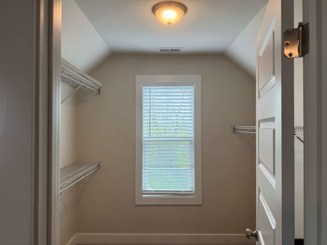 634B Annex Ave, Nashville, TN 37209