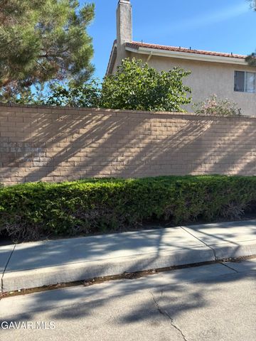 3309 Fairfield Avenue, Palmdale, CA 93550