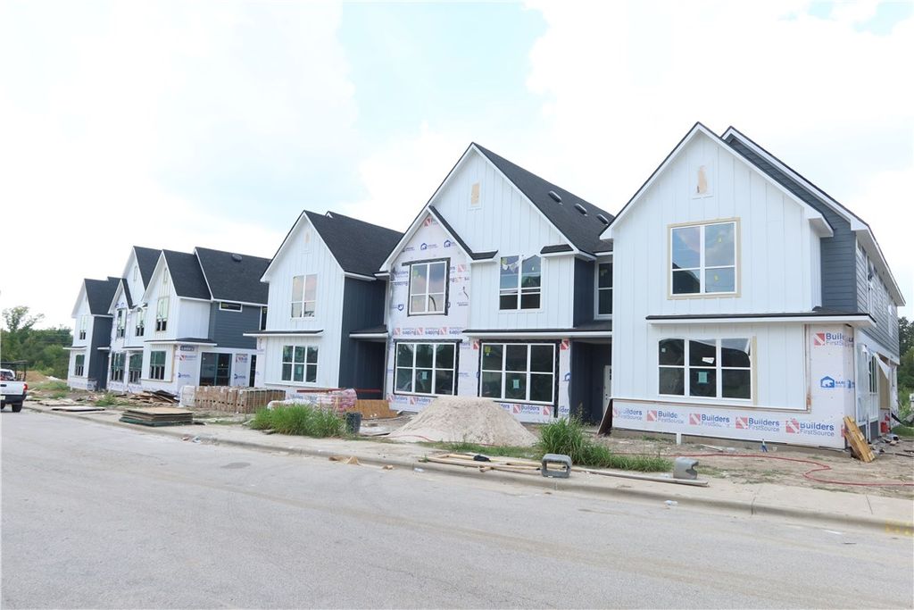 2144 Big River Street, College Station, TX 77840