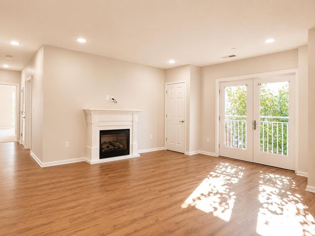 368 Rector Street 309, Perth Amboy, NJ 08861