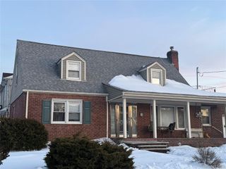 24 Marlowe Road, Valley Stream, NY 11580