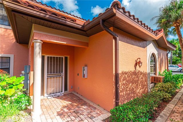 5725 Grande Reserve WAY 3-303, Naples, FL 34110