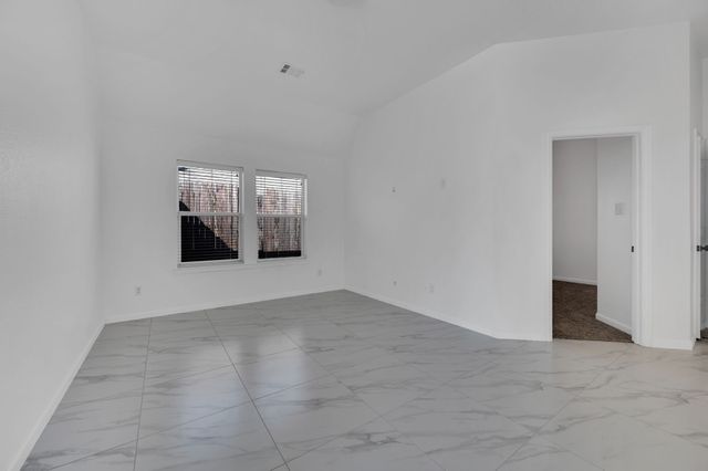 6980 Catamaran Drive, Grand Prairie, TX 75054