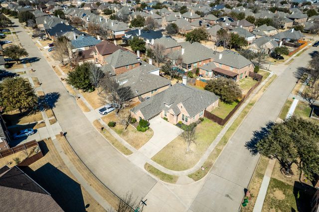 6980 Catamaran Drive, Grand Prairie, TX 75054