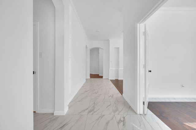 6980 Catamaran Drive, Grand Prairie, TX 75054