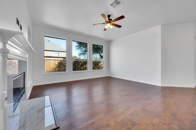 6980 Catamaran Drive, Grand Prairie, TX 75054