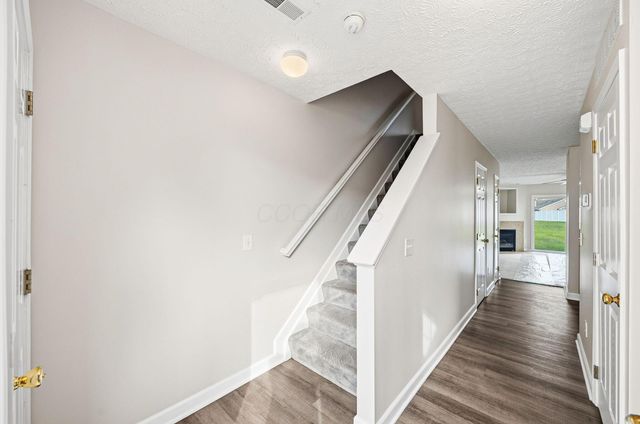 5196 Mantua Drive, Canal Winchester, OH 43110