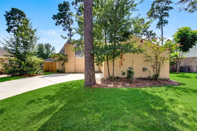 25027 Barmby Drive, Spring, TX 77389