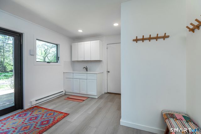 94 Washinee Heights Road, Salisbury, CT 06068