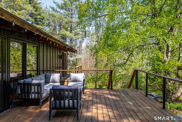 94 Washinee Heights Road, Salisbury, CT 06068