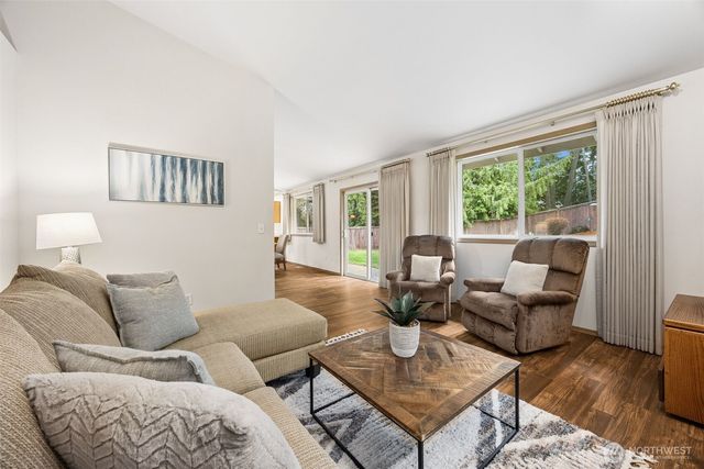 21801 110th Street Ct E, Buckley, WA 98321