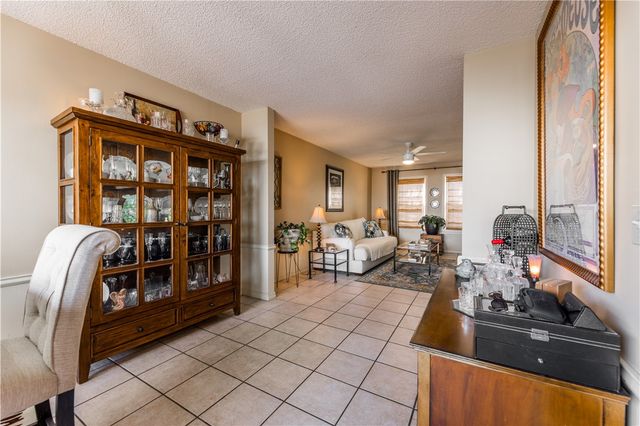 1360 E Masonic Drive, Fayetteville, AR 72703