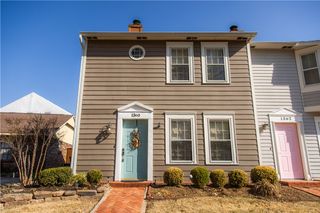 1360 E Masonic Drive, Fayetteville, AR 72703