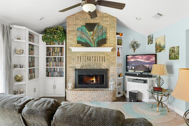 3278 County Road 205, Giddings, TX 78942
