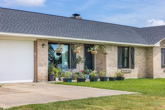 3278 County Road 205, Giddings, TX 78942