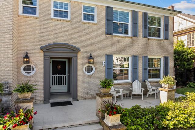 36 Cedar Lawn Circle, Galveston, TX 77551
