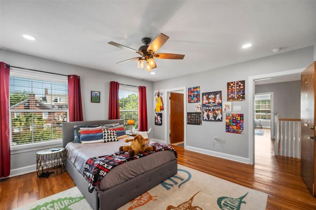 36 Cedar Lawn Circle, Galveston, TX 77551