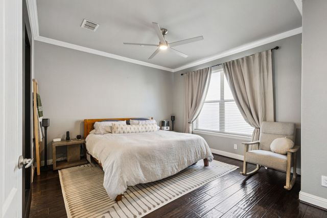 722 E 1st Street, Fort Worth, TX 76102