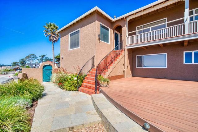 1703 E Cliff Drive, Santa Cruz, CA 95062