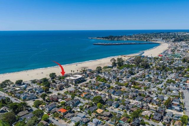 1703 E Cliff Drive, Santa Cruz, CA 95062