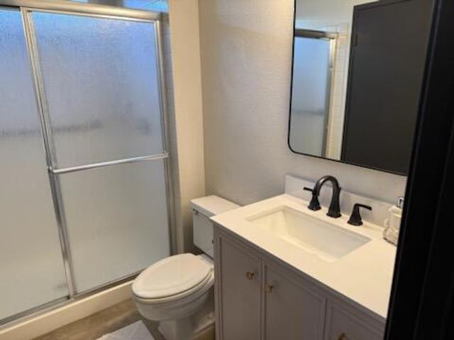 38540 Lobelia Circle, Palm Desert, CA 92211