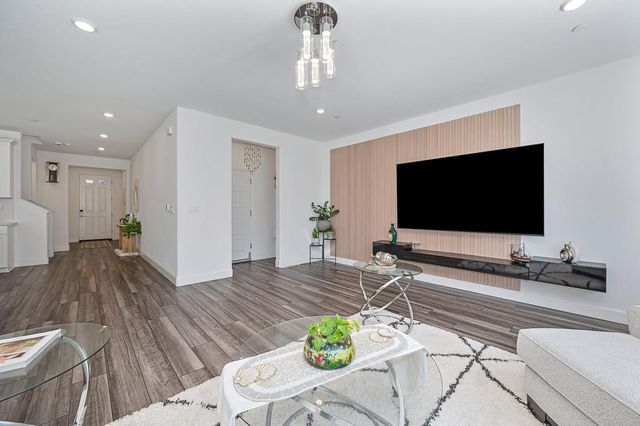 4172 Eventide Ave, Sacramento, CA 95835