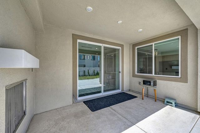 4172 Eventide Ave, Sacramento, CA 95835