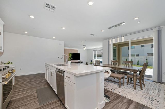 4172 Eventide Ave, Sacramento, CA 95835