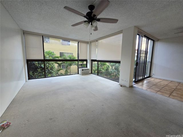 322 Aoloa Street 208, Kailua, HI 96734