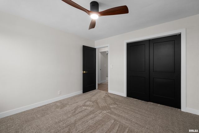 905 WISCONSIN Street, Le Claire, IA 52753