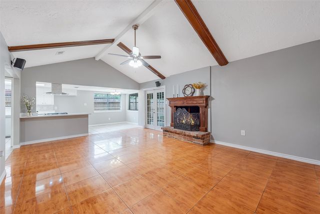 239 Blackwater Lane, Houston, TX 77015