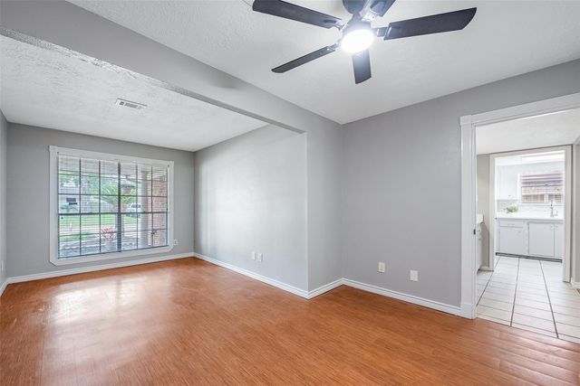 239 Blackwater Lane, Houston, TX 77015