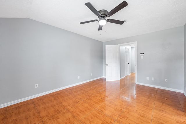 239 Blackwater Lane, Houston, TX 77015