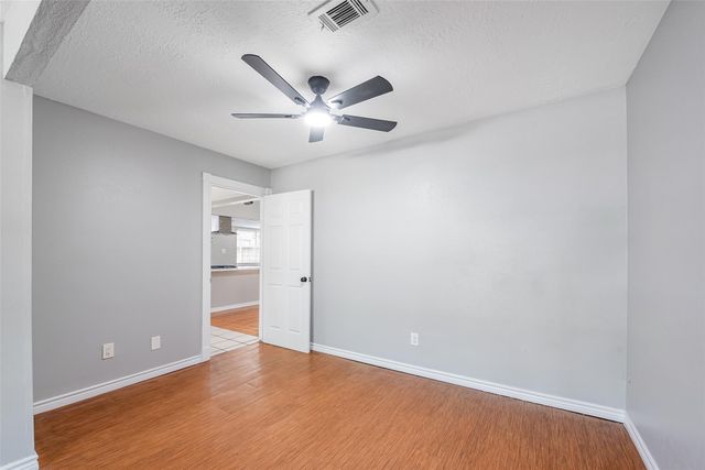 239 Blackwater Lane, Houston, TX 77015