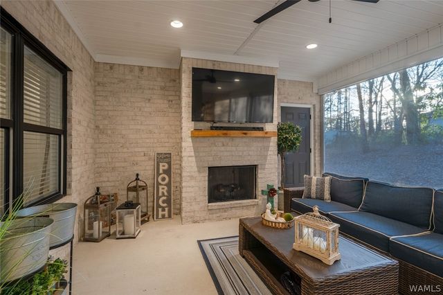 4203 Northwood estates, Northport, AL 35473