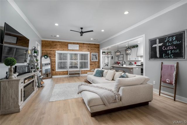 4203 Northwood estates, Northport, AL 35473