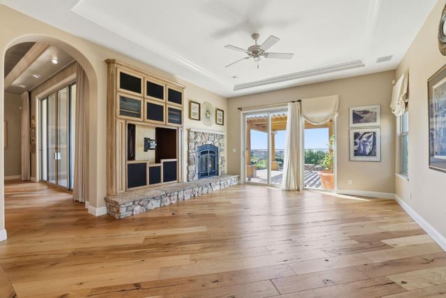 300 Saint Boswell Ct, El Dorado Hills, CA 95762