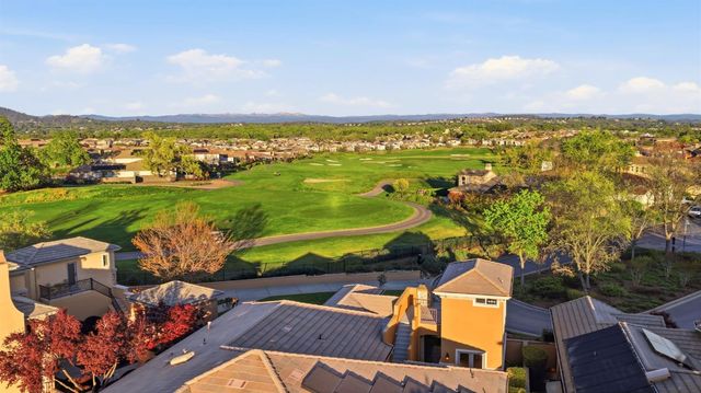 300 Saint Boswell Ct, El Dorado Hills, CA 95762
