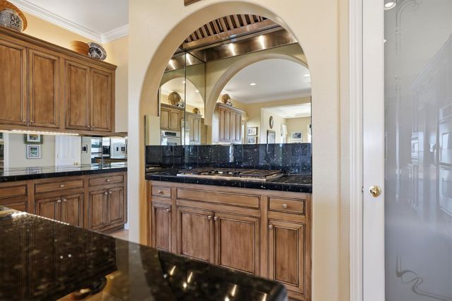 300 Saint Boswell Ct, El Dorado Hills, CA 95762