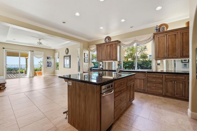 300 Saint Boswell Ct, El Dorado Hills, CA 95762