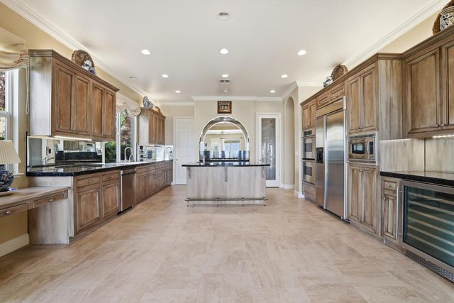 300 Saint Boswell Ct, El Dorado Hills, CA 95762