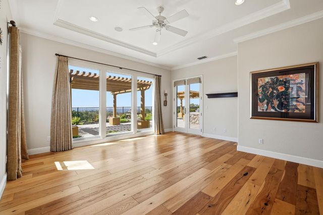 300 Saint Boswell Ct, El Dorado Hills, CA 95762